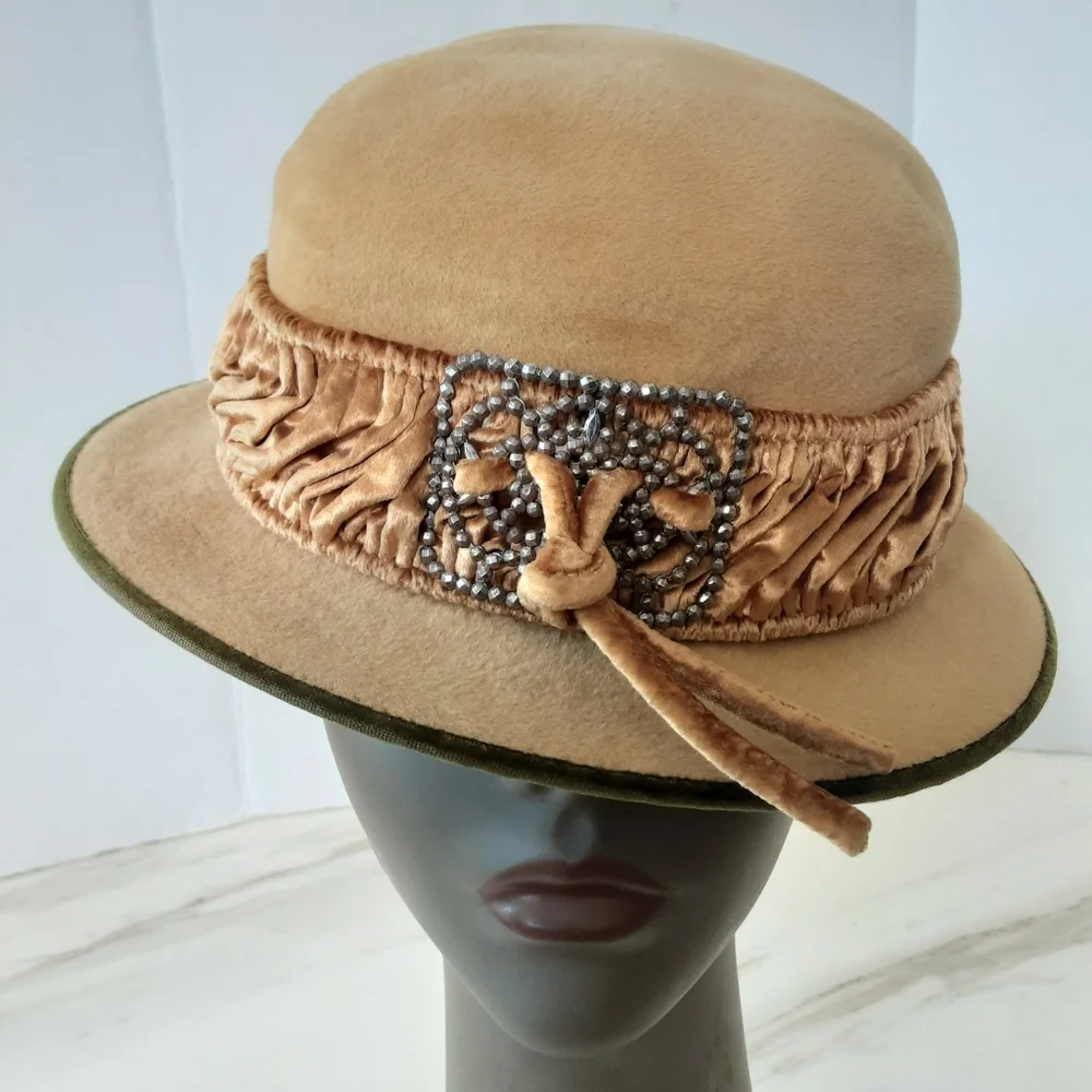 GLORY Cloche Yellow Mustard Wool Felt Green Velour Hat Sz S - Vtg 50's